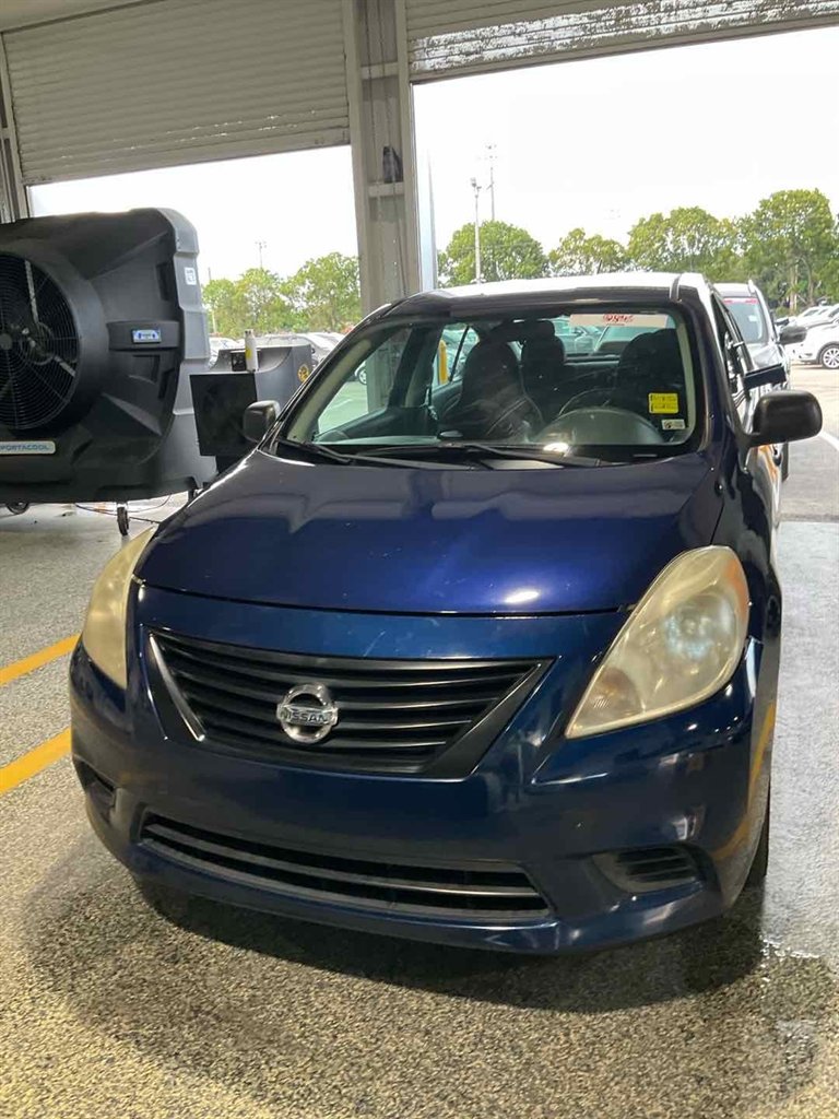 2012 Nissan Versa S