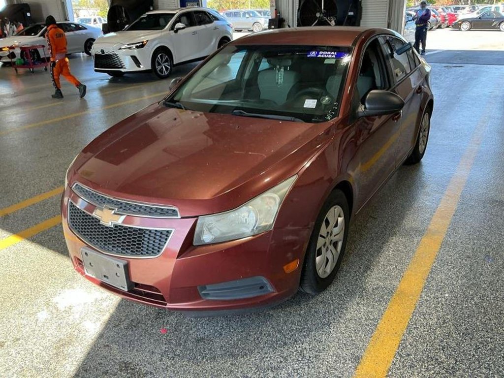 2013 Chevrolet Cruze LS