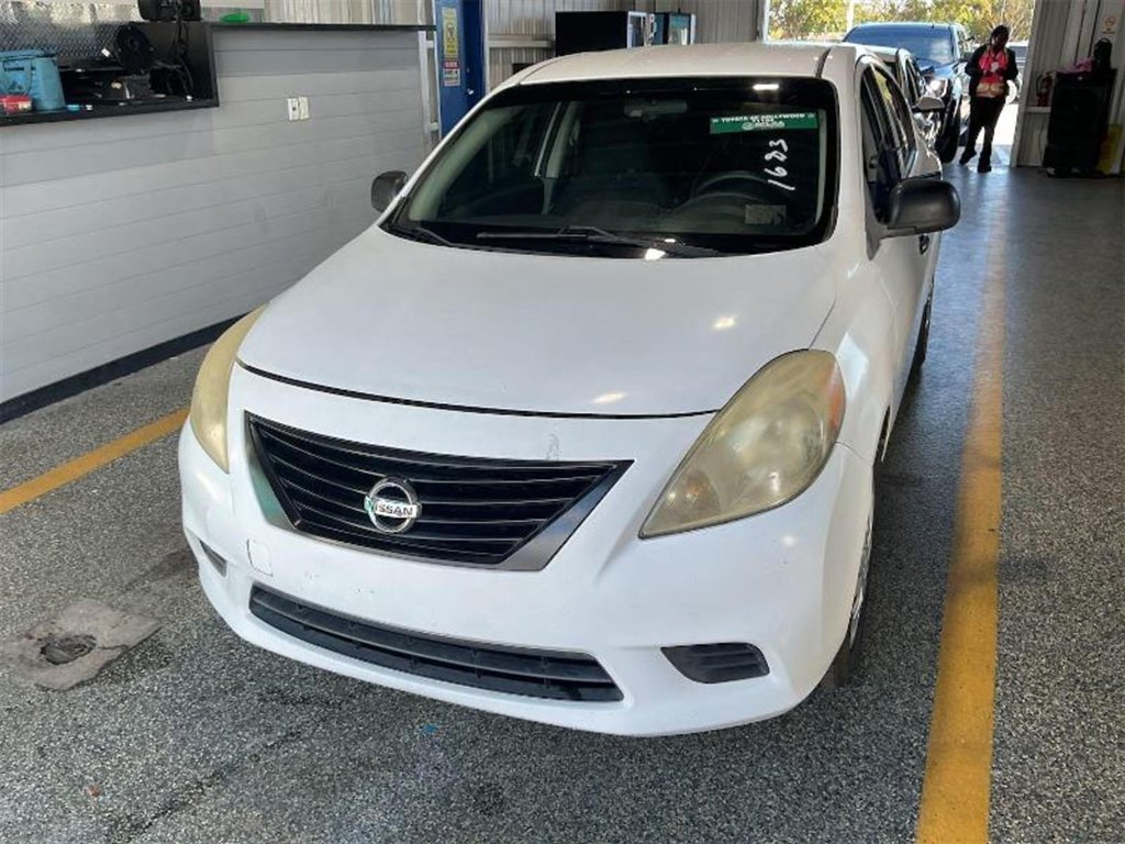 2012 Nissan Versa S
