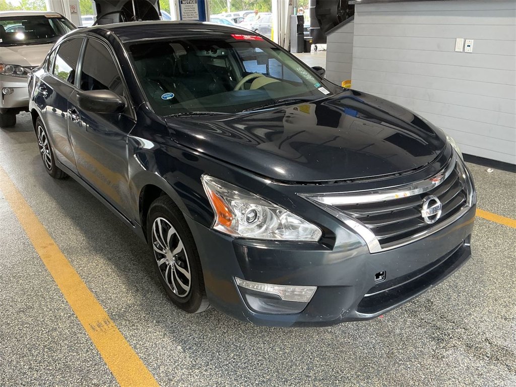 2014 Nissan Altima 2.5 S's photo