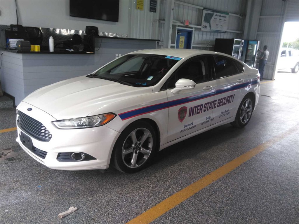 2015 Ford Fusion SE FWD's photo