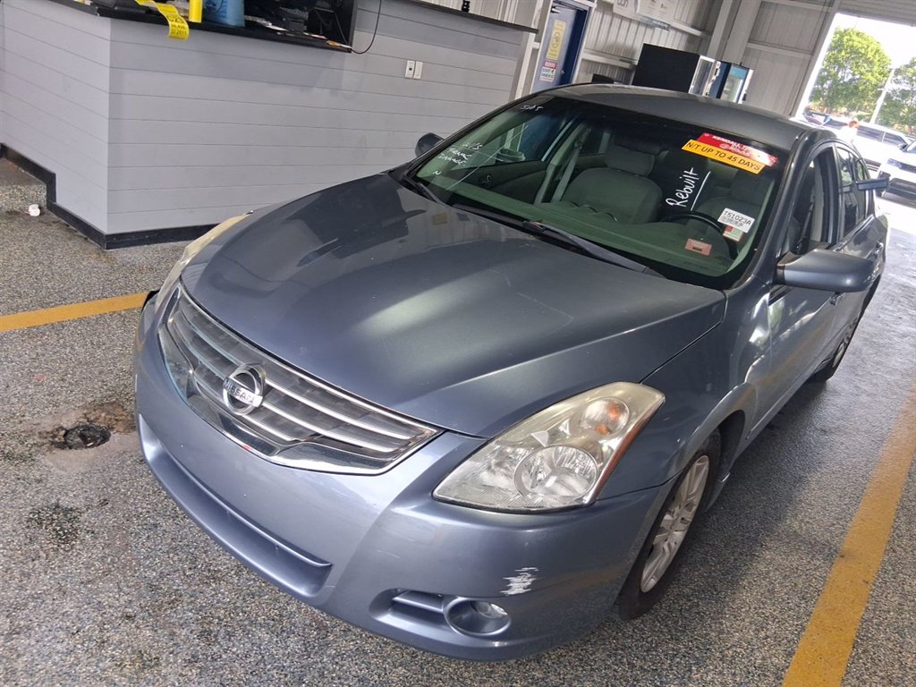 2011 Nissan Altima's photo