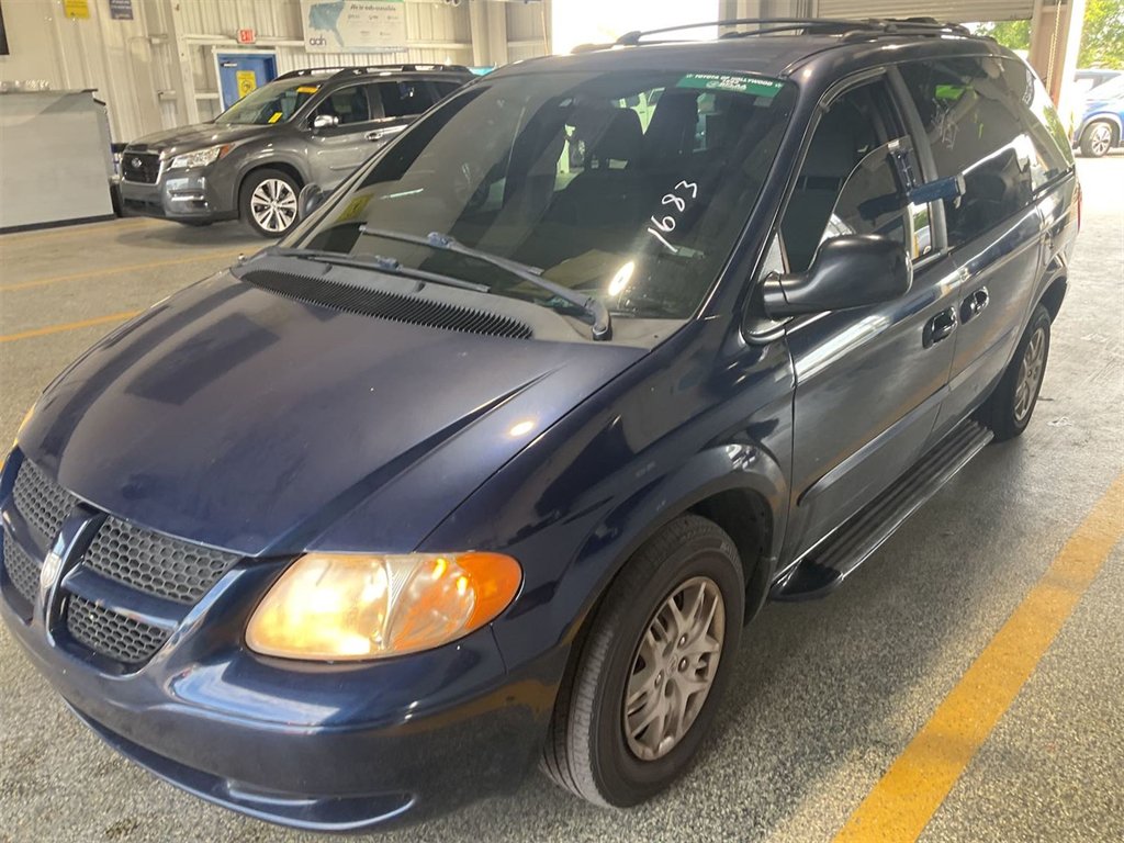 2003 Dodge Caravan's photo